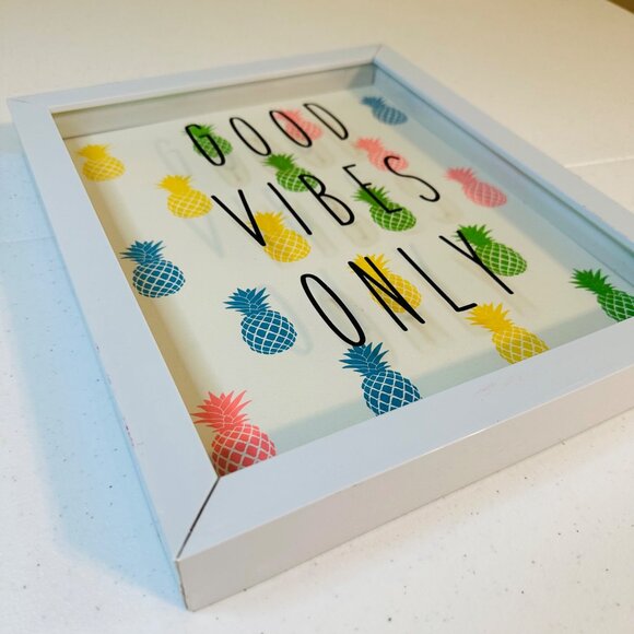 "Good Vibes Only" Multi-color Pineapple Shadow Box Wall Art 10x12 White Frame - Picture 2 of 10